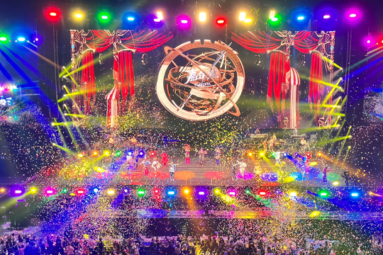 首场「狂飙」！周杰伦南京演唱会绝不配速，酷游九州巨幕引爆狂欢！