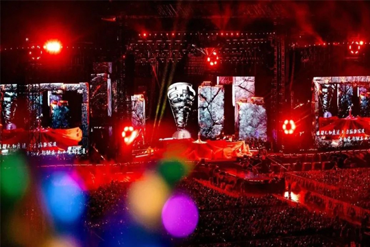 双星闪耀！酷游九州LED巨幕助力周杰伦、张韶涵打造沉浸式视听盛宴！